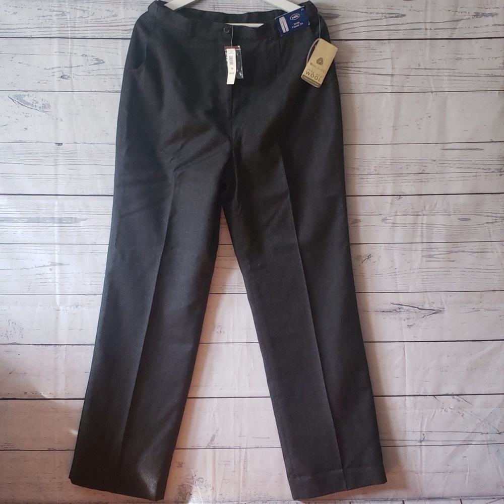 Tabi classic fit wool dress pants